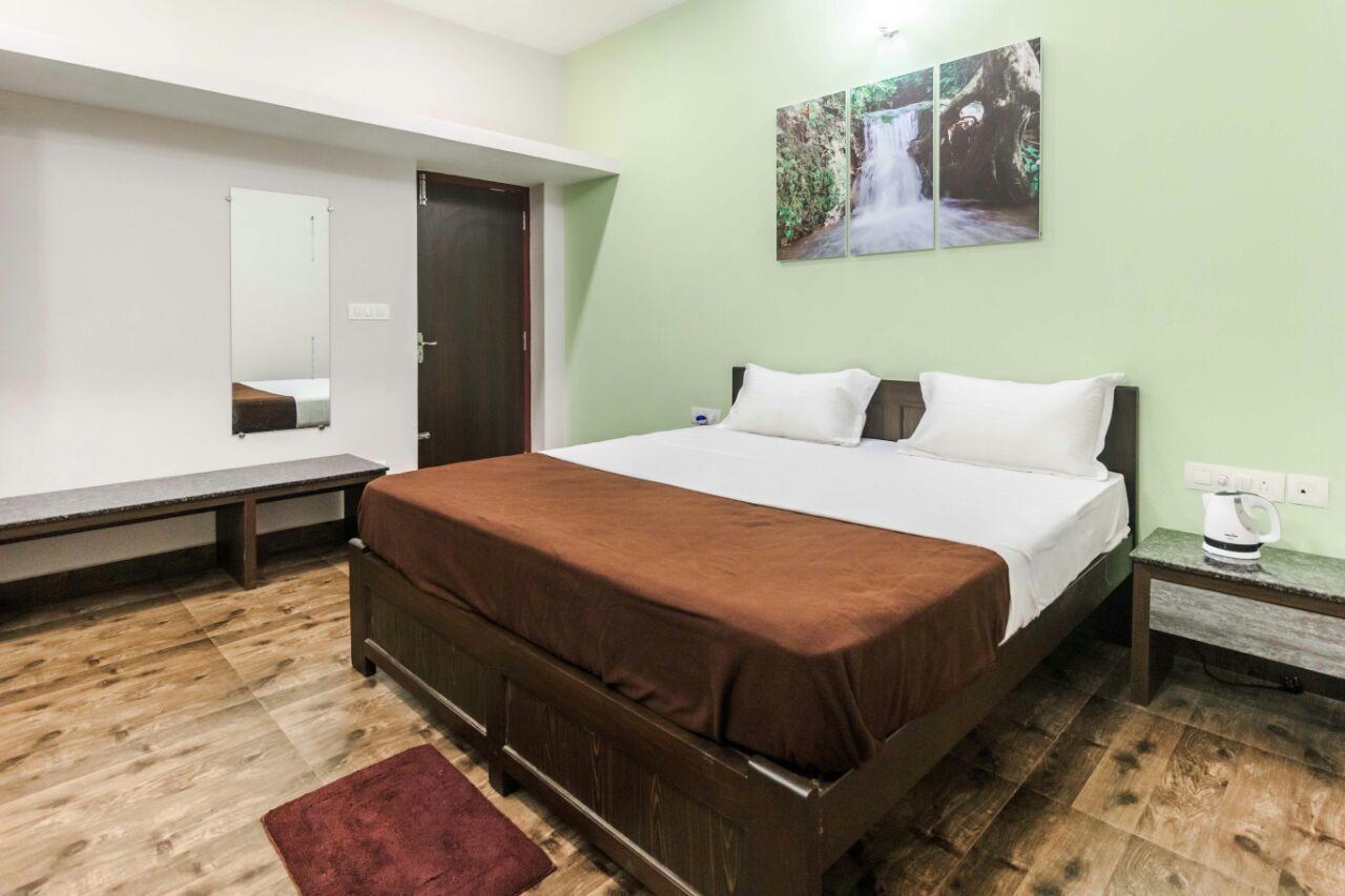 Karkera Comforts Hotell Madikeri Eksteriør bilde