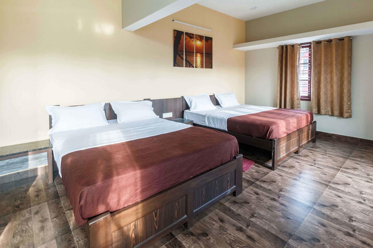 Karkera Comforts Hotell Madikeri Eksteriør bilde