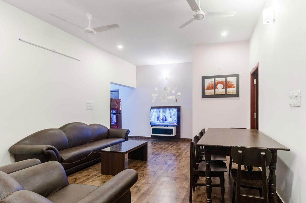 Karkera Comforts Hotell Madikeri Eksteriør bilde