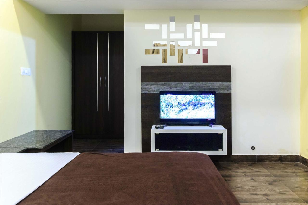 Karkera Comforts Hotell Madikeri Eksteriør bilde